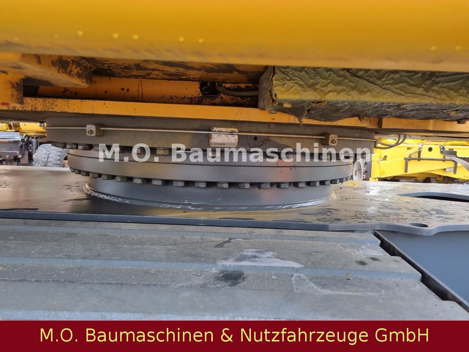 Fahrzeugabbildung Liebherr A 924 C  Litronic / AC / hochf. Kabine /Magnet