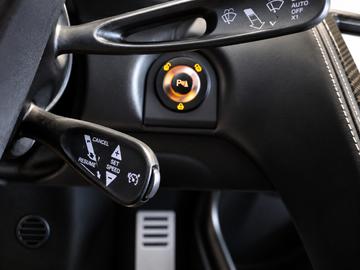 صورة مصغرة 19 لـ 2012 Mclaren MP4-12C