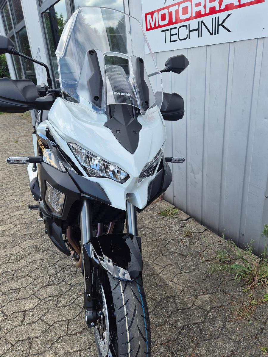 Kawasaki Versys 1100 SE Tourer