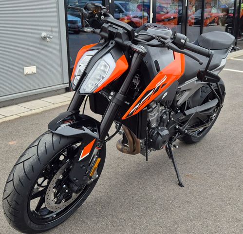 KTM 790 Duke Zubehör Aktion 4j Gar., 0 % Finanz.
