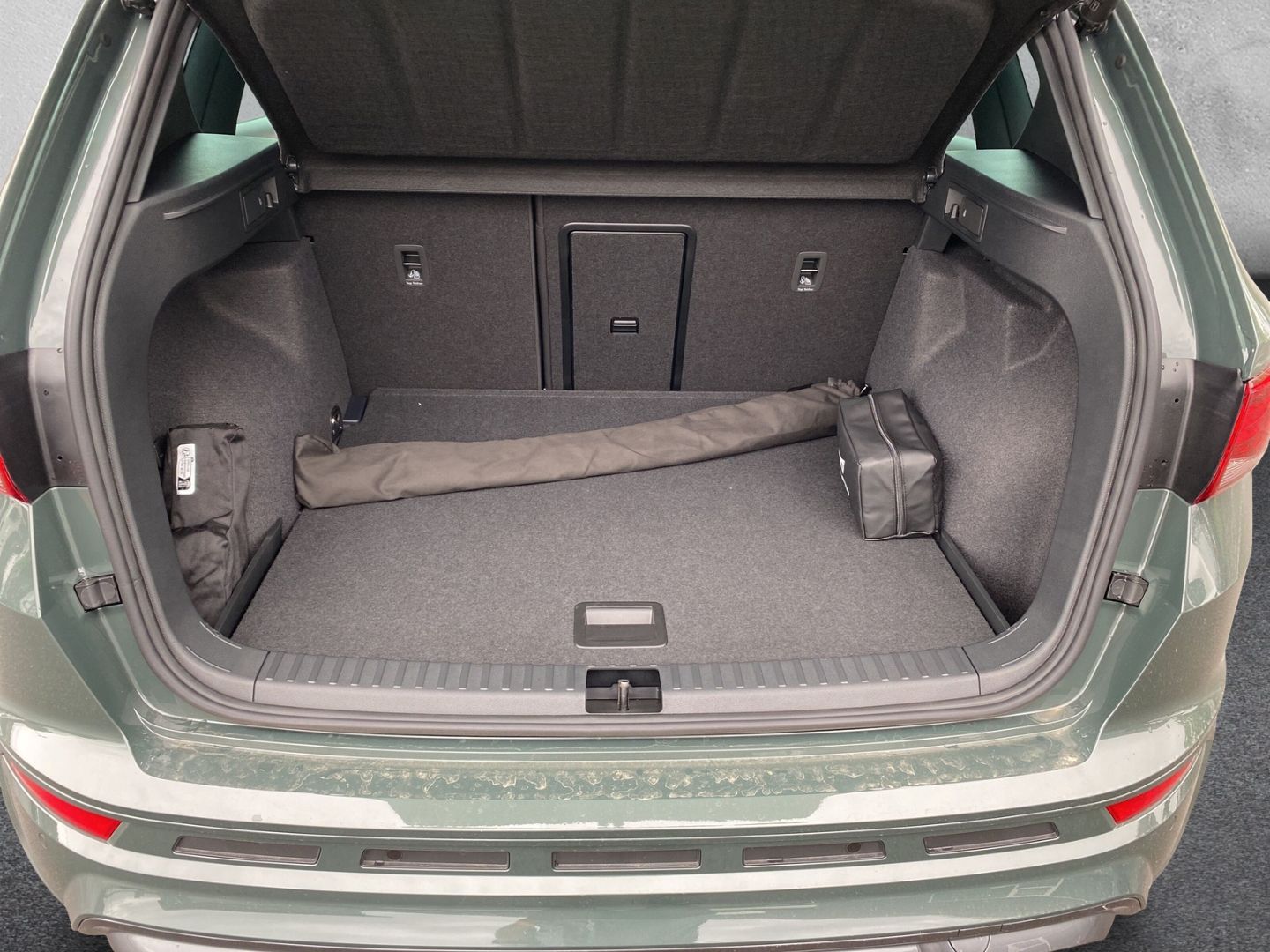 Fahrzeugabbildung CUPRA Ateca VZ 4Drive 2.0 TSI *Akrapovic Abgasanlage N