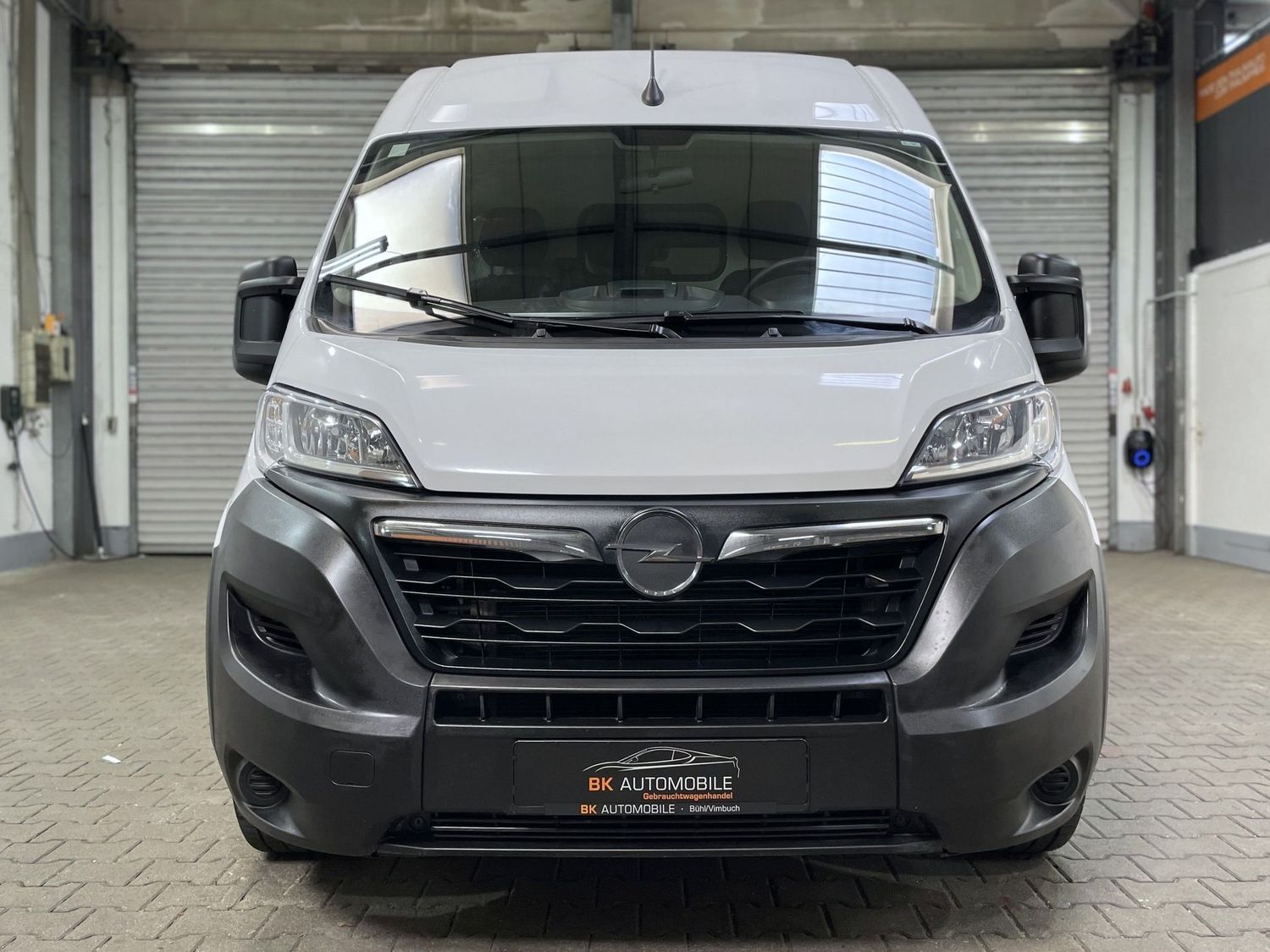 Fahrzeugabbildung Opel Movano HKa L2H2 3,5t Cargo Edition #Tempomat#PDC