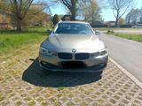 BMW 330i xDrive Touring Advantage Automatic Adva... - BMW 330: Kombi, 330i Xdrive
