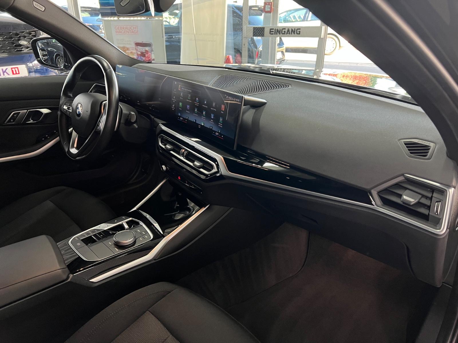BMW 318d Touring Himmel Anthrazit+Driving Assist