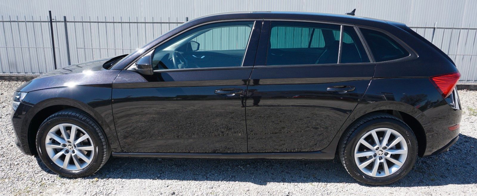 Fahrzeugabbildung SKODA Scala Ambition, Kamera, Navi, CarPlay, AHK