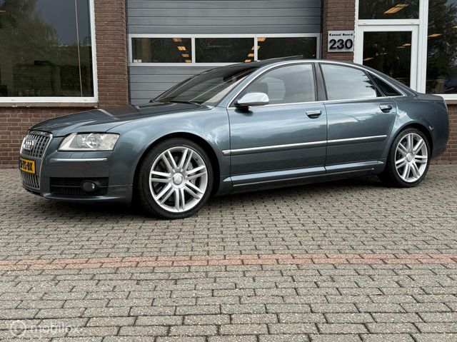 Audi S8 5.2 V10 AUT LEDER/AIRCO/CRUISE/SCH.DAK/NAVI