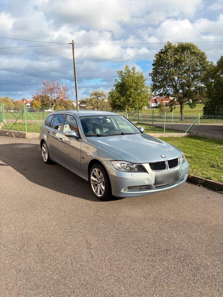 BMW 325