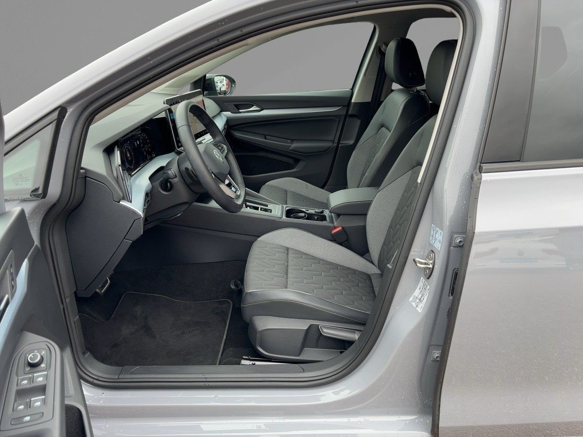 Volkswagen Golf - Bild 9