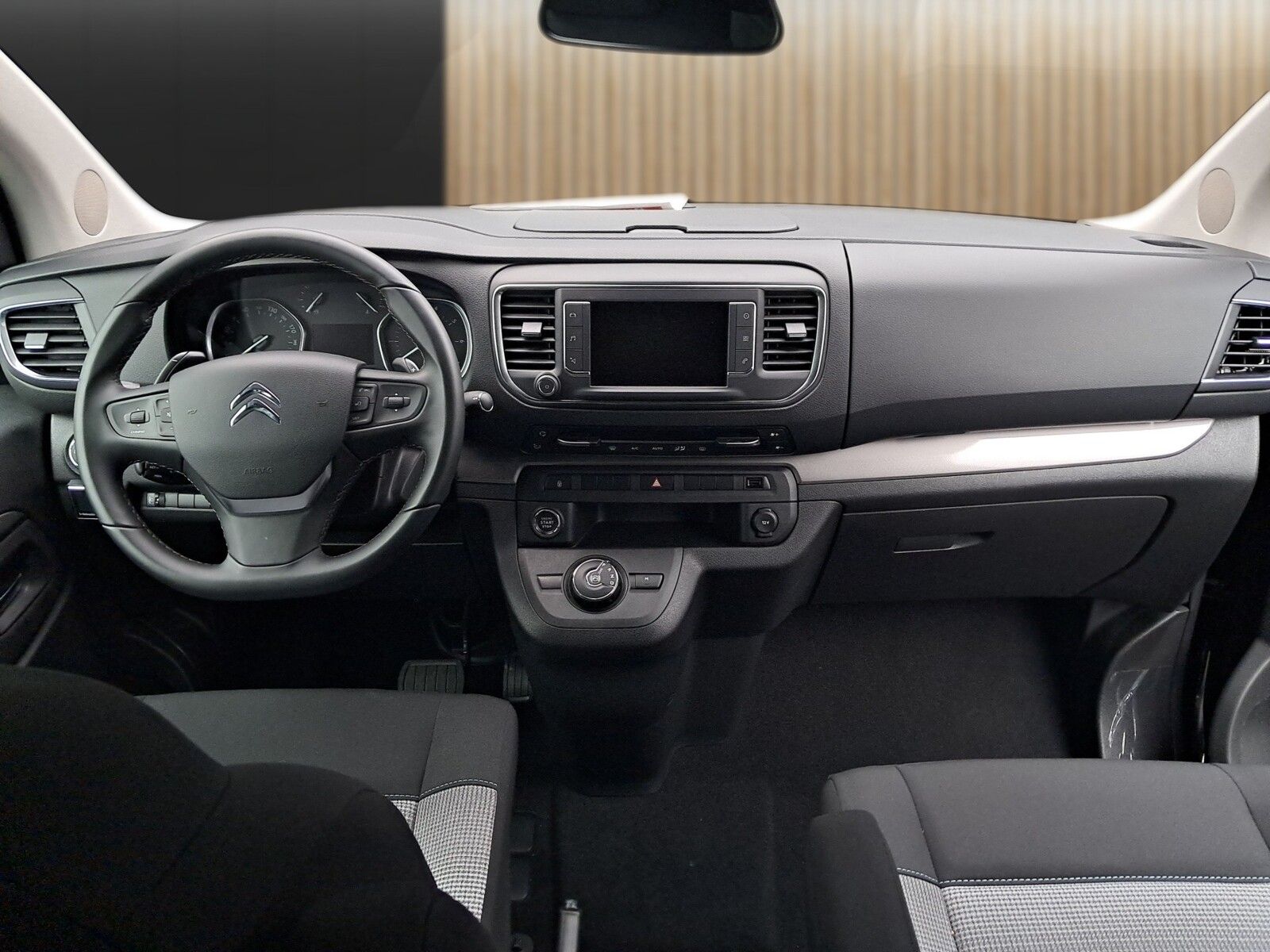 Fahrzeugabbildung Pössl Vanster Citroen 145 PS Automatik AHK,Campbox