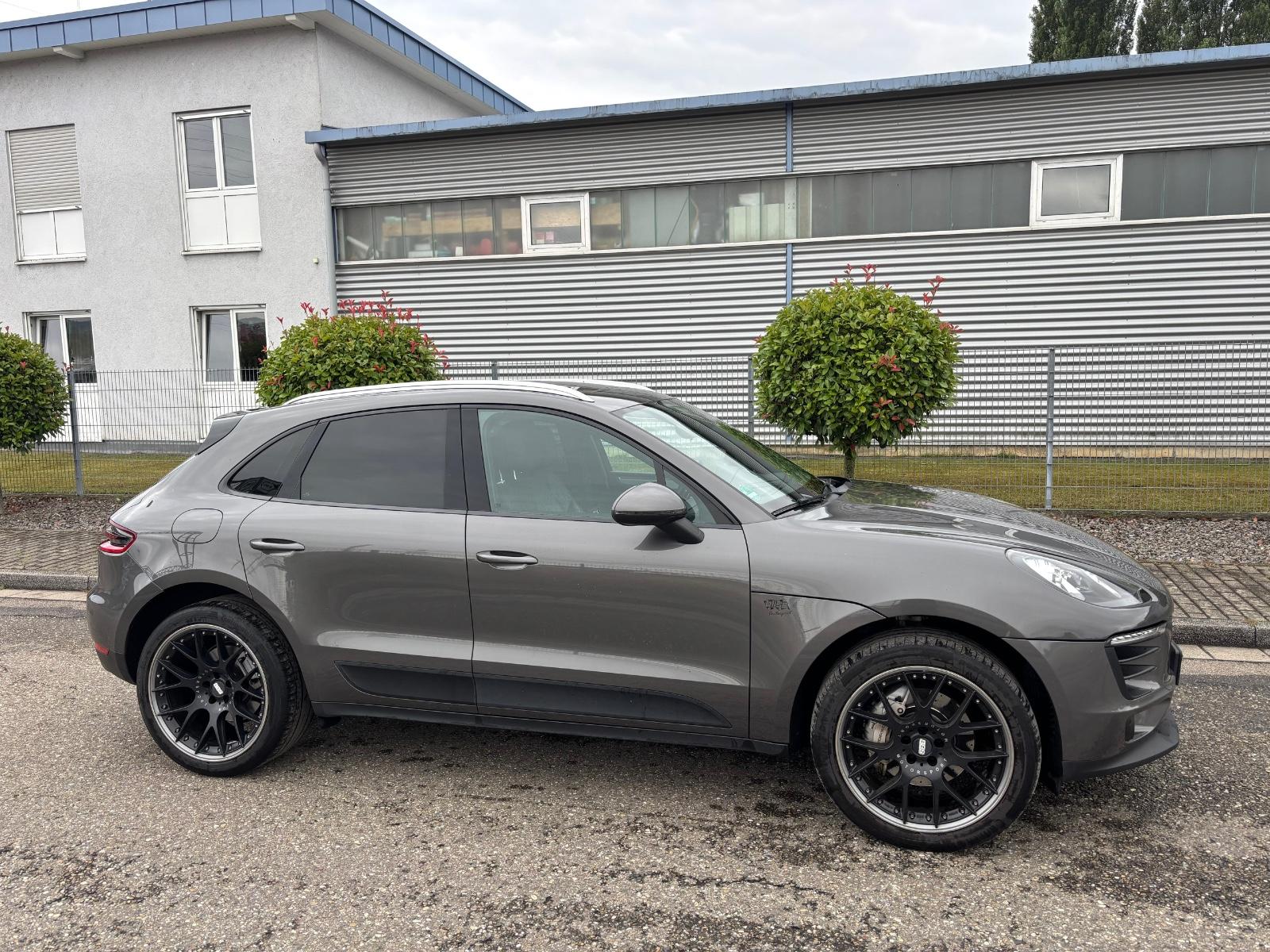 Porsche Macan S Panorama Top Zustand Service neu