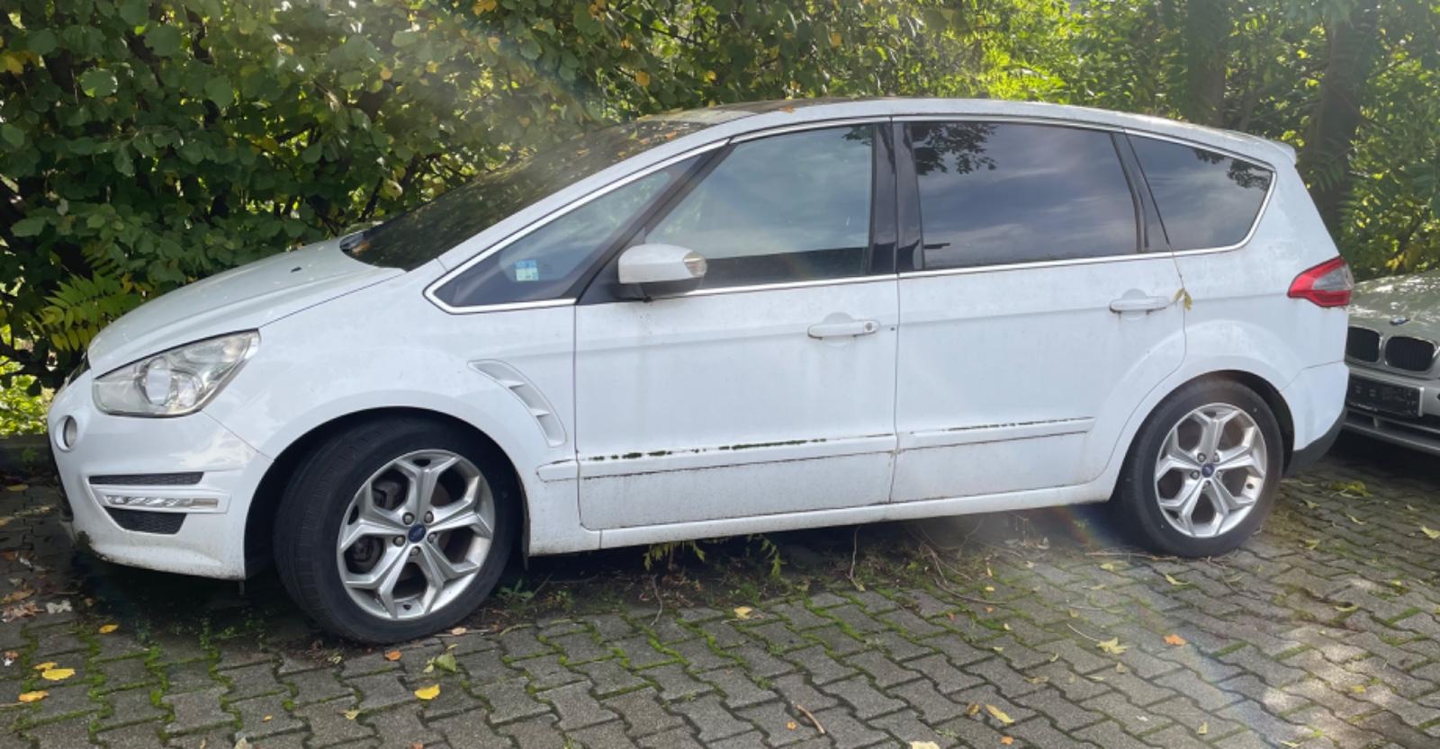 Ford S-Max 2.0 Titanium 240PS VOLL