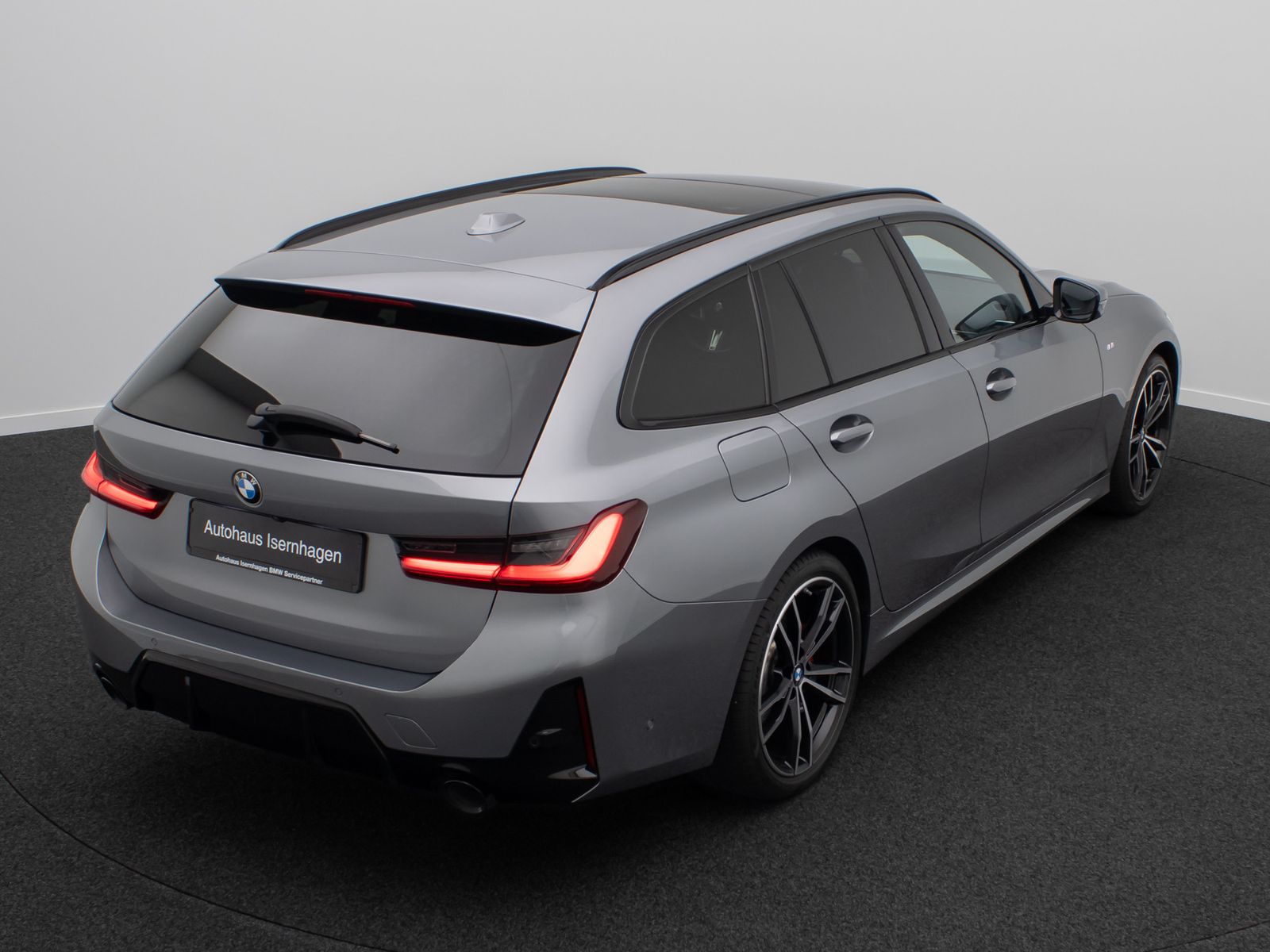 Fahrzeugabbildung BMW 330d xD M Sport DAB 360&deg; Panorama H/K HUD 19Zoll