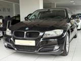 BMW 318i Lim. S-Dach/Anhängerk/Xenon/Navi/Sitzhz/PDC - BMW 318 aus 2009: 318d