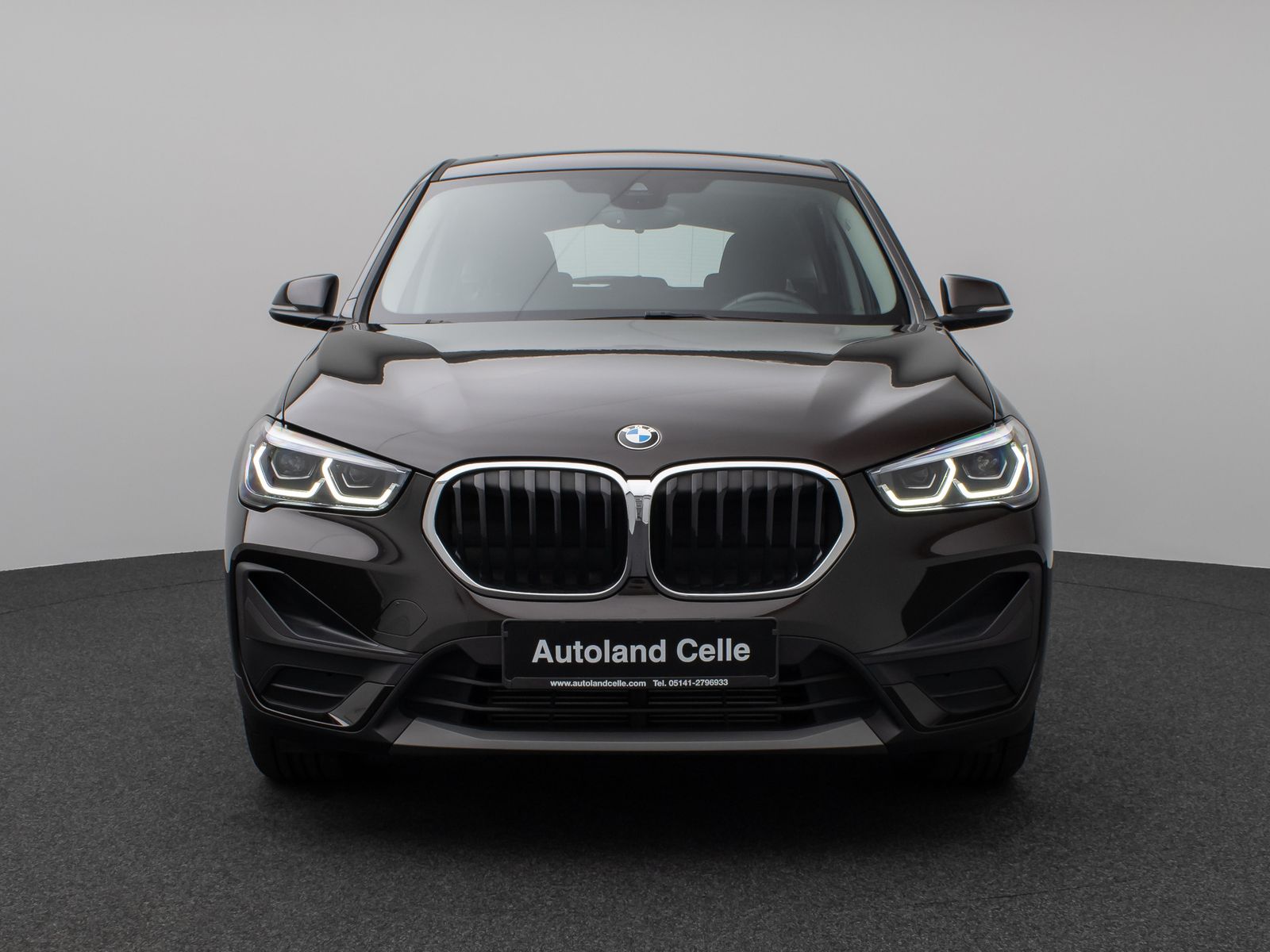 Fahrzeugabbildung BMW X1 sD18i Panorama DAB Navi Geschwindigkeitsreg