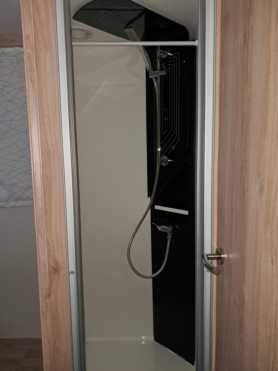 Fahrzeugabbildung Eura Mobil Profila T 720 QB Markise,Solar,Radio,Ahk,RFK