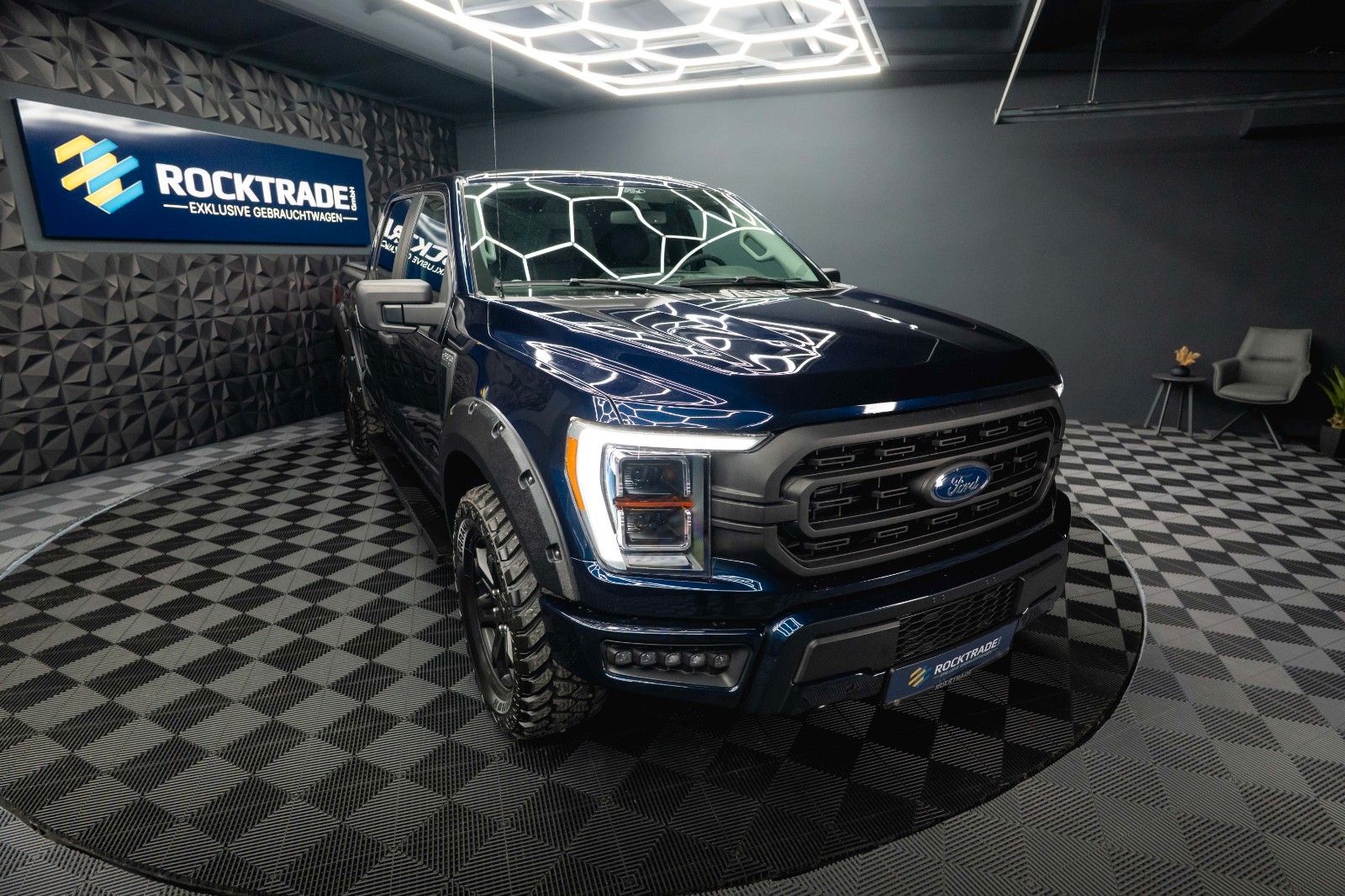 Fahrzeugabbildung Ford F150 5.0L V8 4x4 Offroad SuperCrew RAPTOR 19%