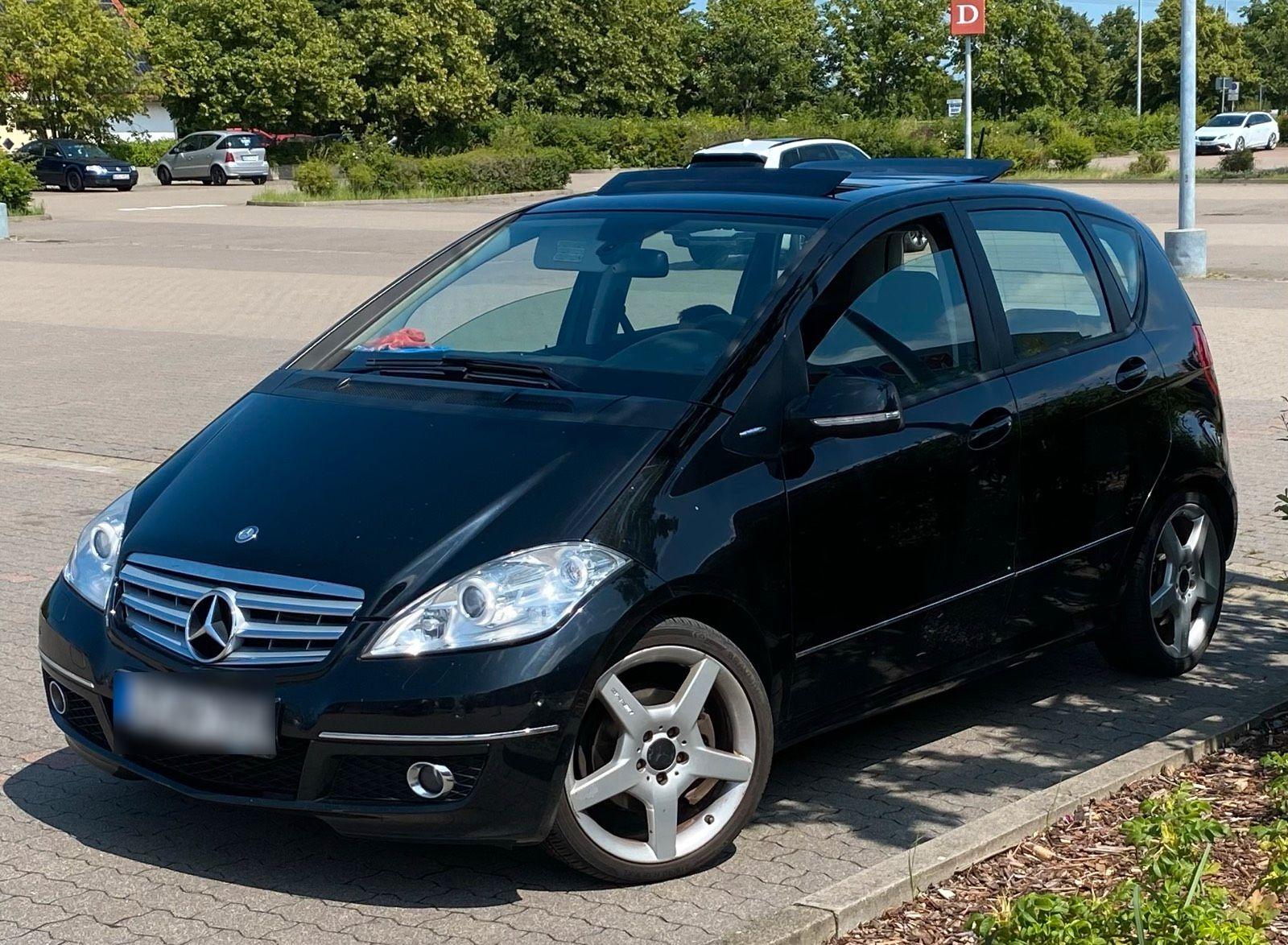 Mercedes-Benz A 200