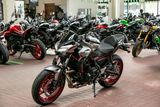 Kawasaki Z 650 ABS, WERKSGARANTIE bis 07/2028 - KAWASAKI W650