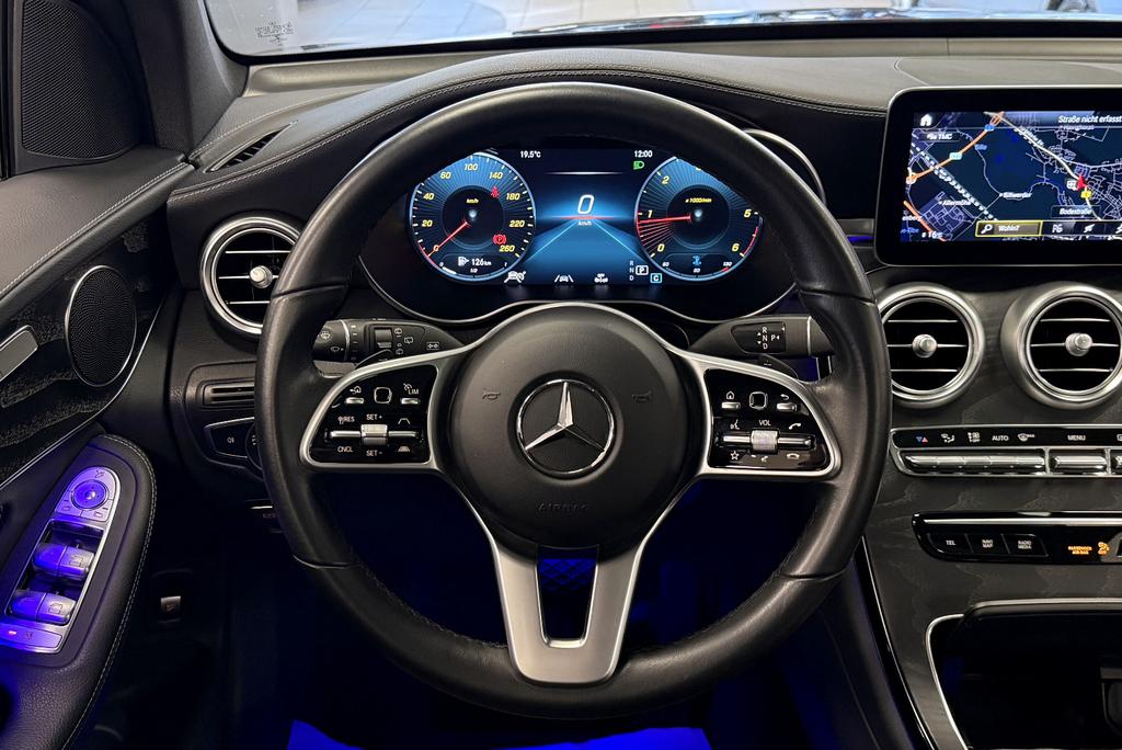 Mercedes-Benz GLC 220