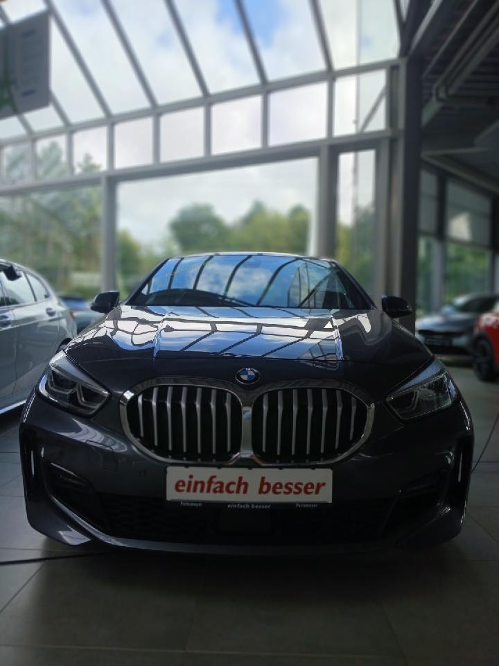 BMW 118 i M Sportpaket Automatik, миниатюра 2