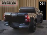 Toyota Hilux Double Cab 2.8 Aut. Invincible Kein-EU-Fzg - Toyota Hilux Gebrauchtwagen in Köln