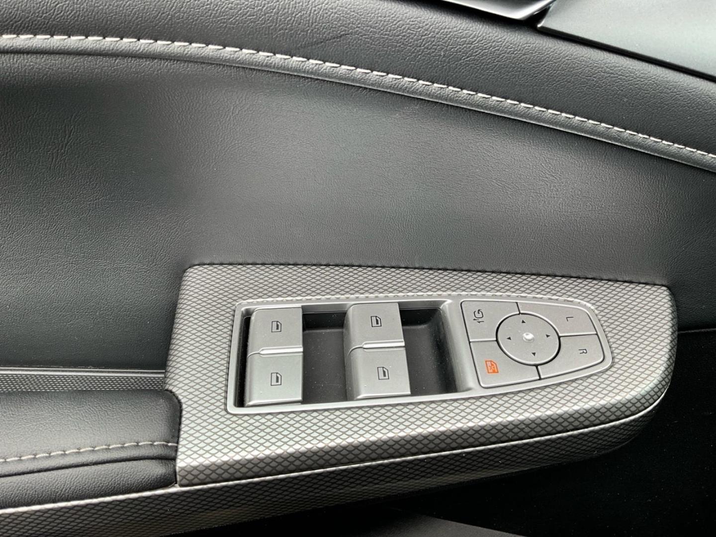 MG S9 PHEV 1.5T 7Sitze Premium Panodach 360°Kamera 