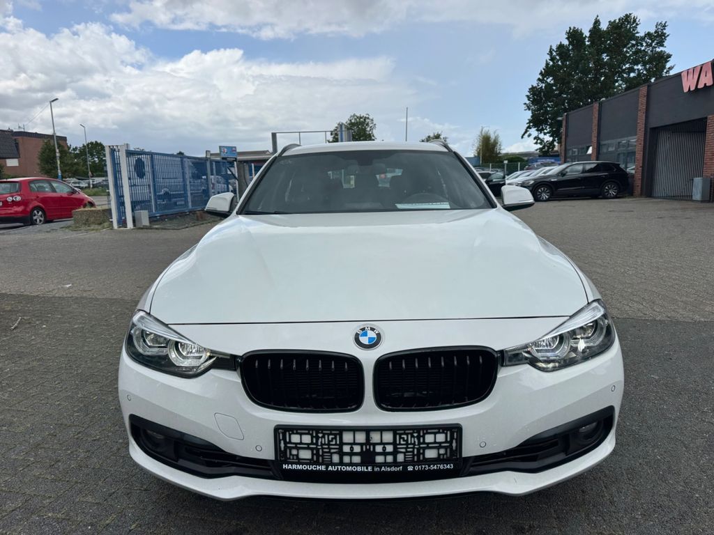 Image of BMW 320