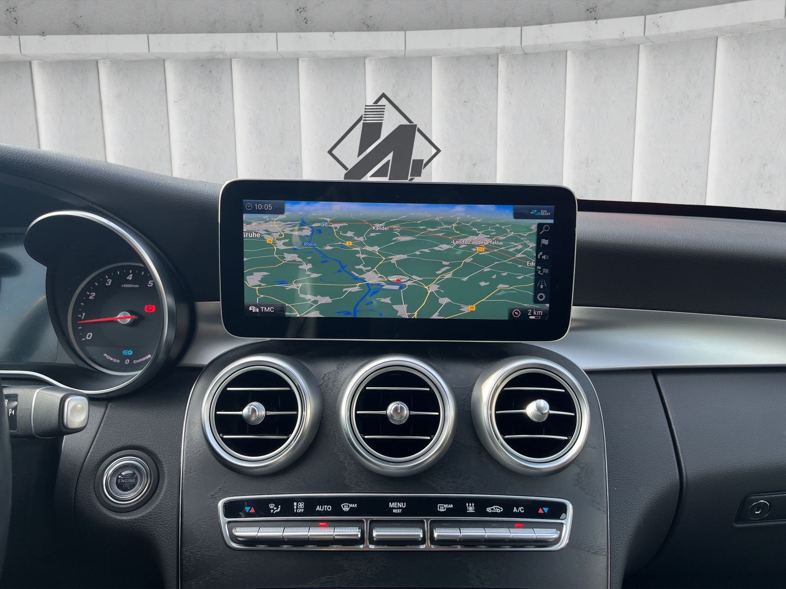 Fahrzeugabbildung Mercedes-Benz C 300 T*Night-Paket*LED*360°-Cam*SHZ*