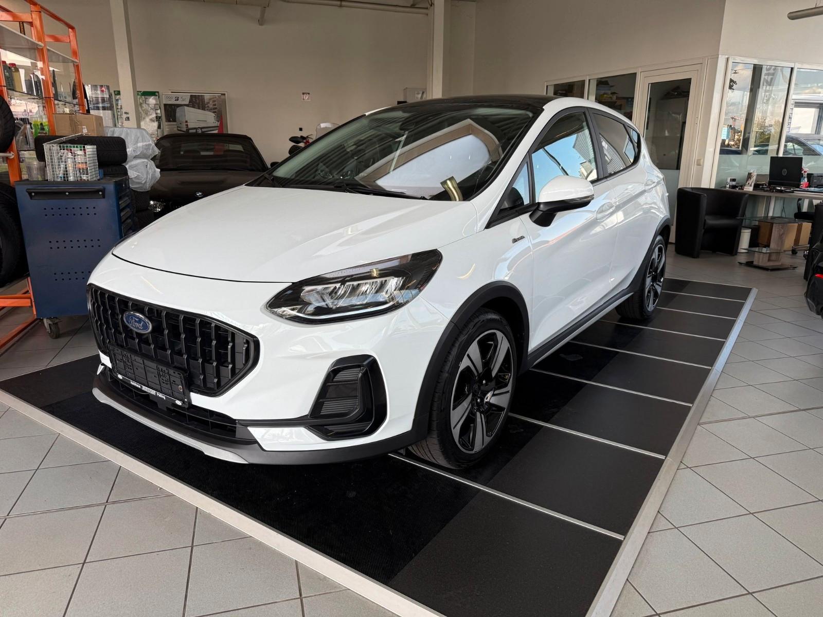 Ford Fiesta 1,0 EcoBoost Hybrid 92kW Active Vignale