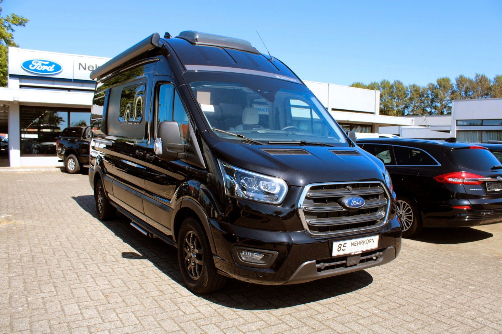 Fahrzeugabbildung Bürstner Ford SIGNEO Automatik + AHK SOFORT LIEFERBAR