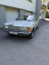 Mercedes-Benz CE 280 - Mercedes-Benz CE 280
