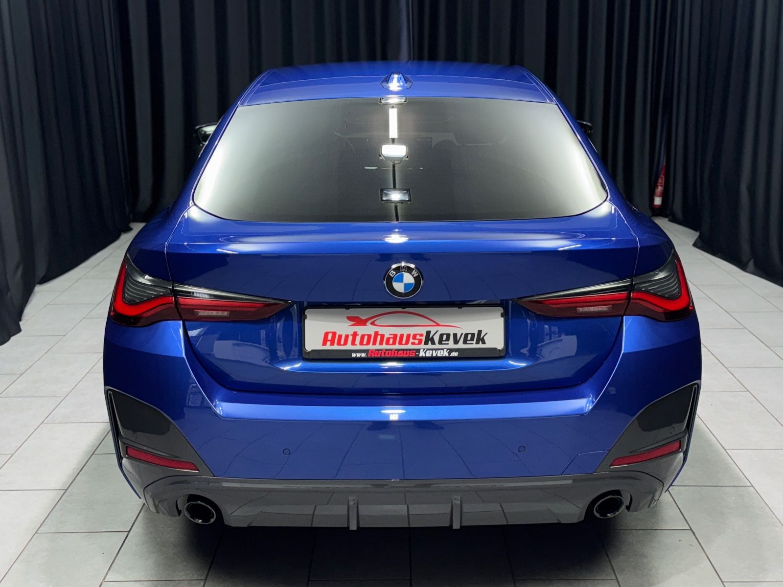 Fahrzeugabbildung BMW 420d Gran Coupe xDrive M SPORT|CURVED|ACC|