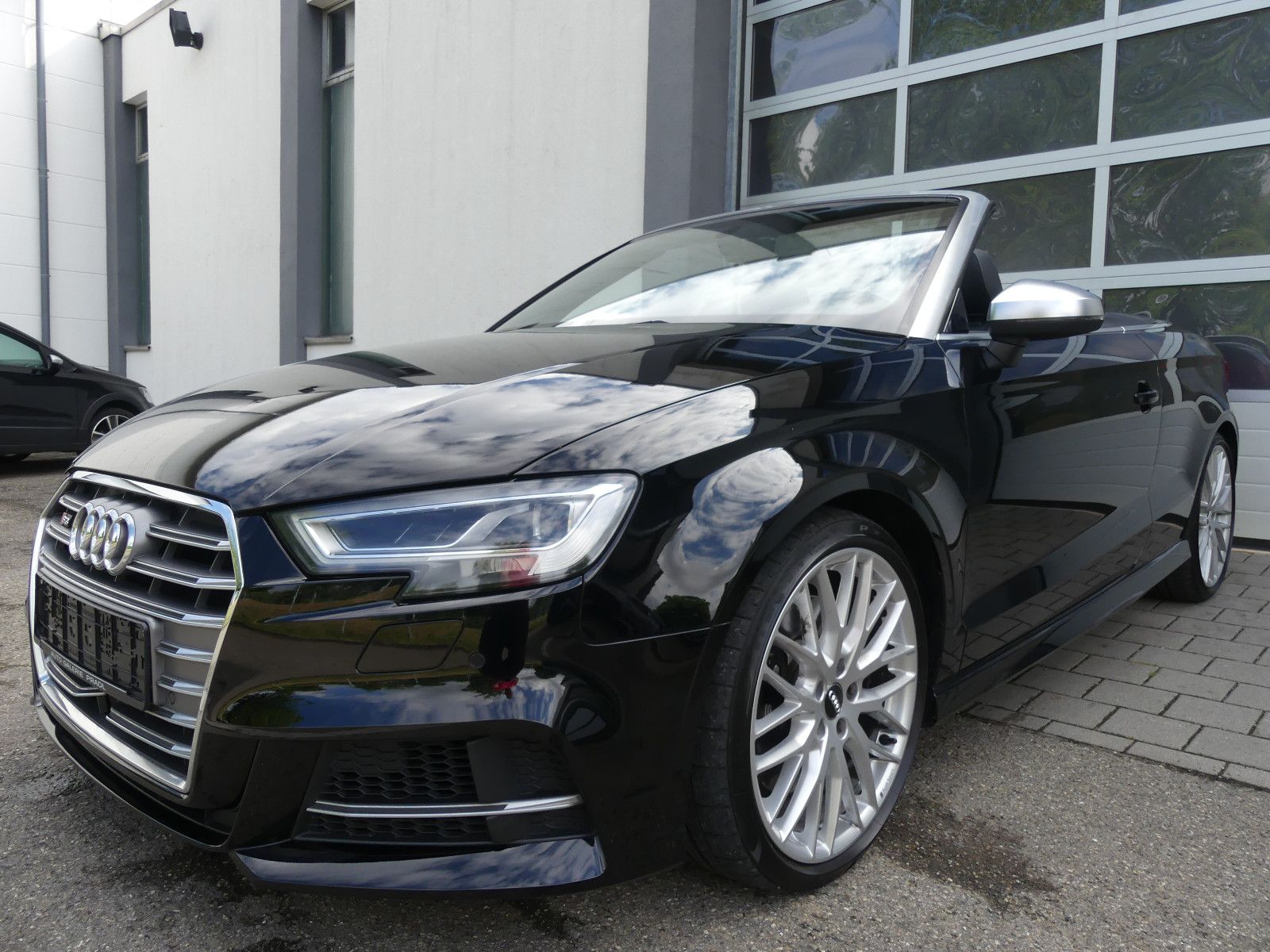 AUDI S3 Cabriolet Matrix/Magnetic/B&amp;O/Virtual/ACC/19%