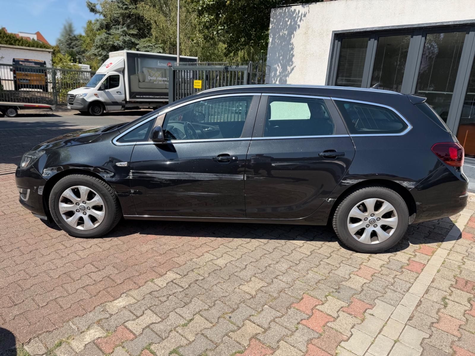 Opel Astra 2015 — photo 8