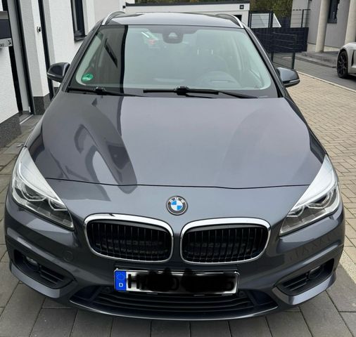 BMW 216 Active Tourer 216d Advantage Navi automatik