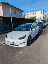 Tesla Model 3 Standard-Reichweite Plus - Hinterrad...
