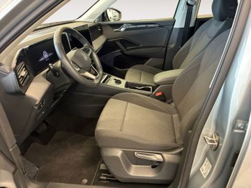 Volkswagen Tiguan - 10