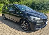BMW 220i Gran Tourer Sport Line Automatik Navi