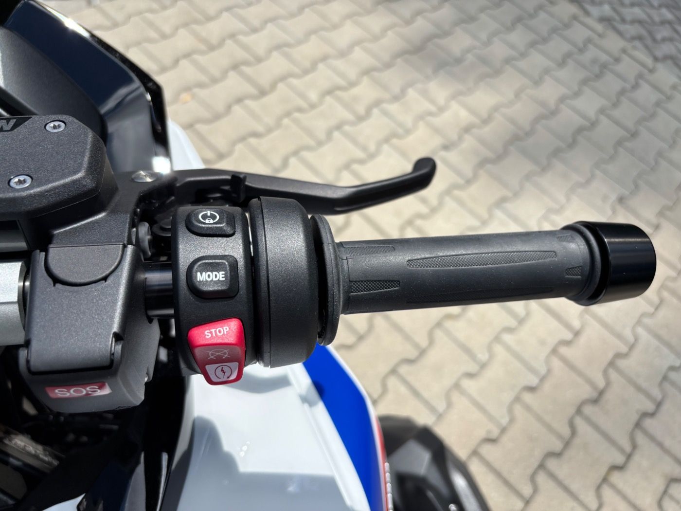 Fahrzeugabbildung BMW R 1300 RS Performance