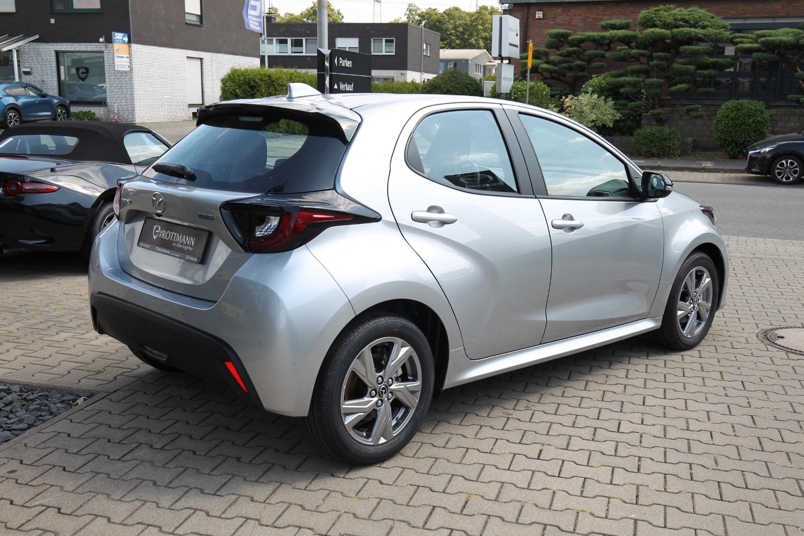 Mazda 2 Hybrid - Bild 7