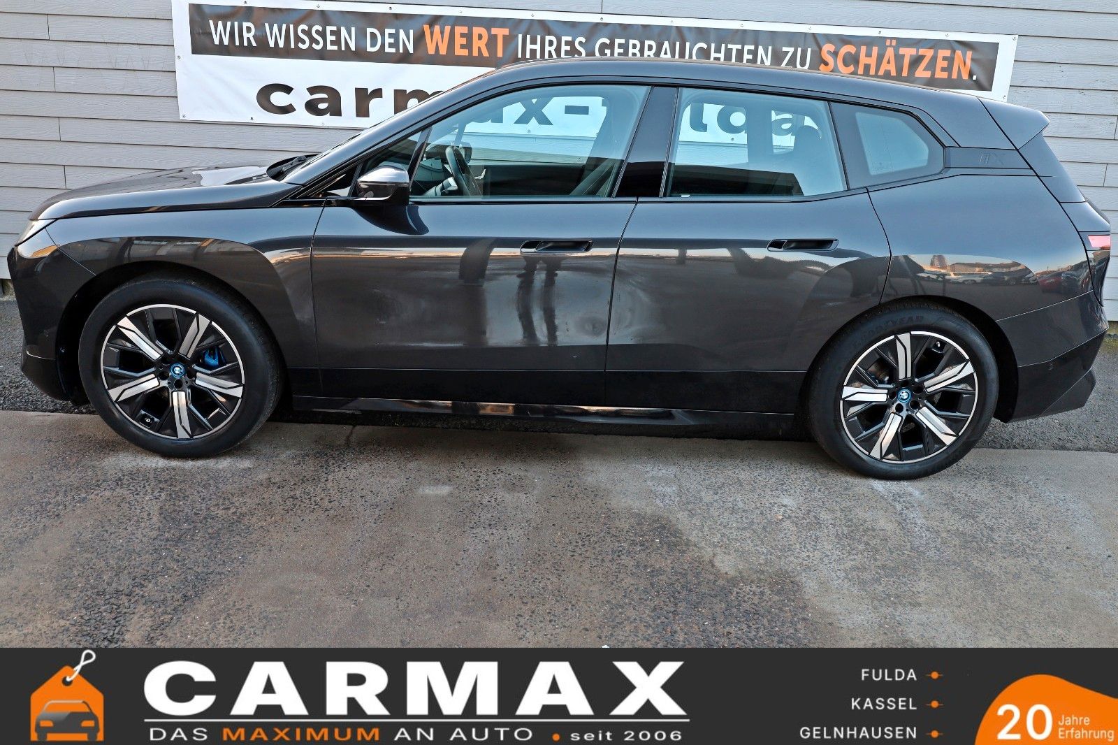 Fahrzeugabbildung BMW iX50 xDrive Sport Leder,Navi,Panorama Sky Lounge
