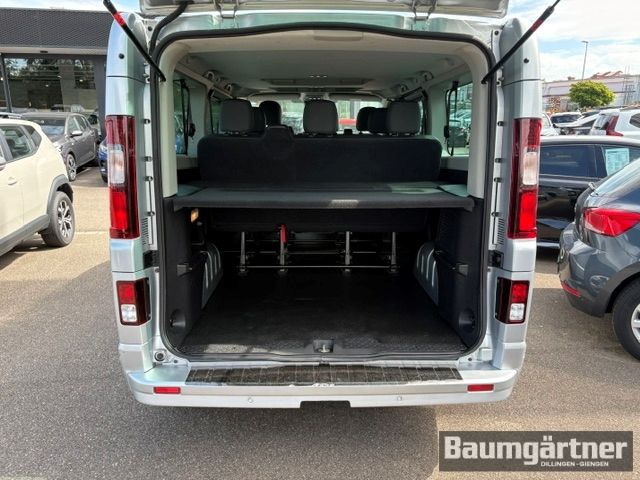 Fahrzeugabbildung Renault Trafic Grand Combi Life Blue dCi 150 EDC 9-Sitze