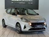Hyundai i10 1.2 Autom. Carplay Sitzhz. Kamera *Garantie* - Hyundai i10 Gebrauchtwagen in Bremen