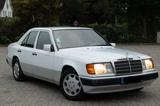 Mercedes-Benz 300 E - Mercedes-Benz 300 aus 1992: 300e
