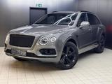 Bentley Bentayga V8 D PANO+NAVI+LED+SHZ+HEAD+ACC+360+22" - gebrauchte Bentley Bentayga aus dem Jahr 2017