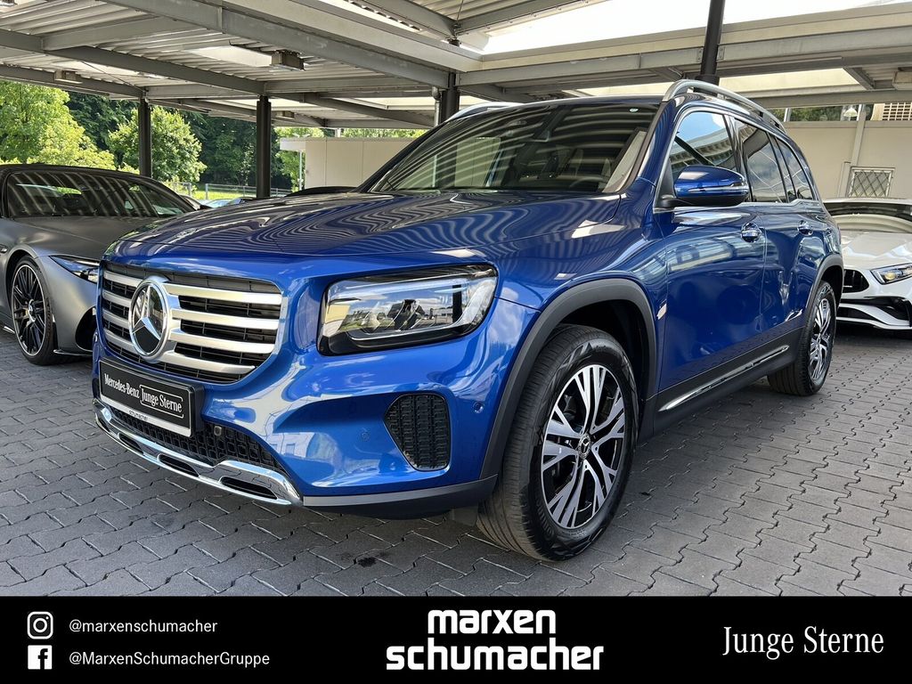 Mercedes-Benz GLB 220