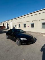 BMW E92 335i Coupé M Paket DKG MOTOR NEU Performance - BMW 335: Coupe, 335d