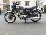 Kawasaki W650 - KAWASAKI W 650