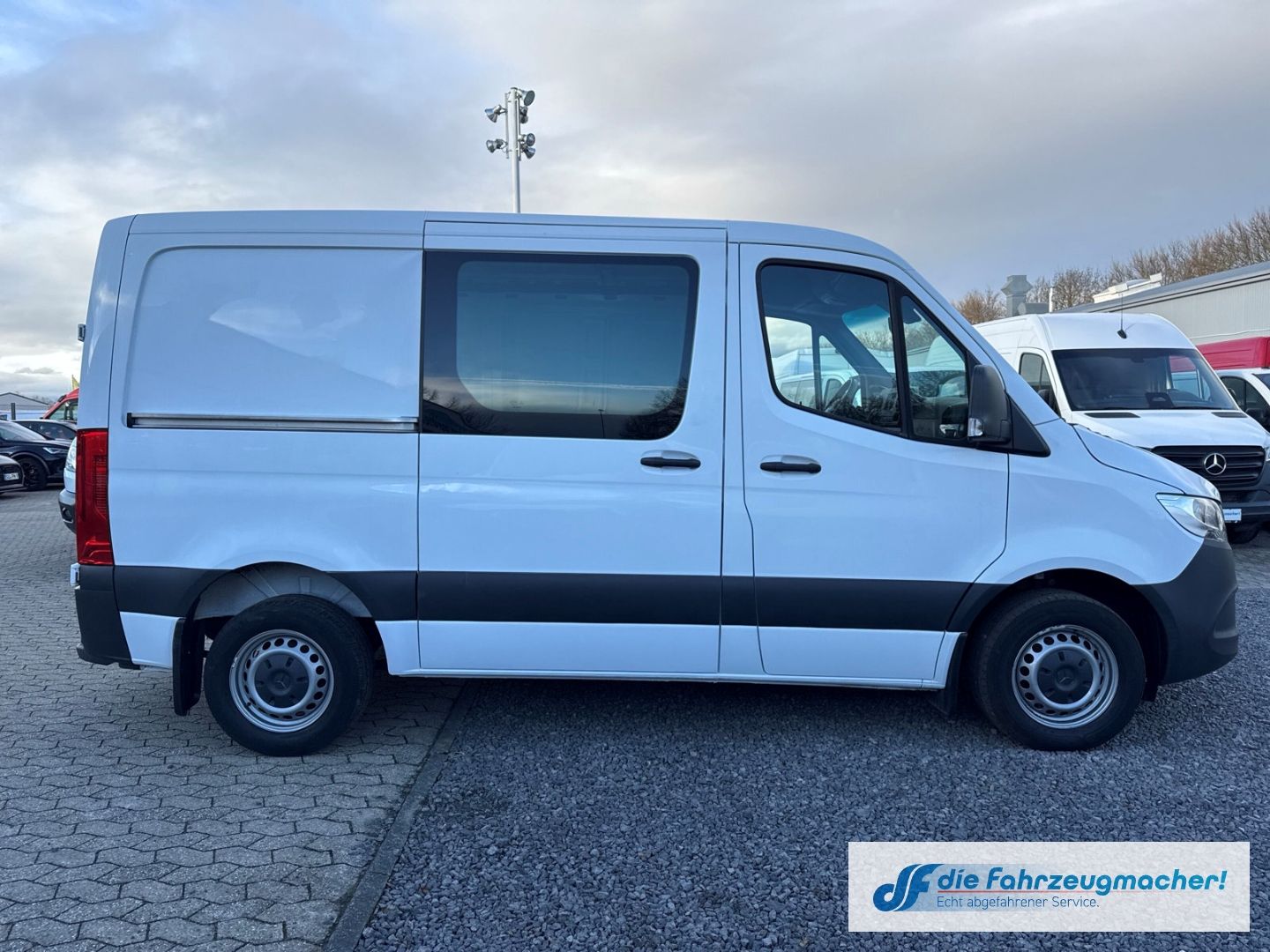 Fahrzeugabbildung Mercedes-Benz Sprinter III Kasten FWD 214 CDI L1 DAB Rückfah