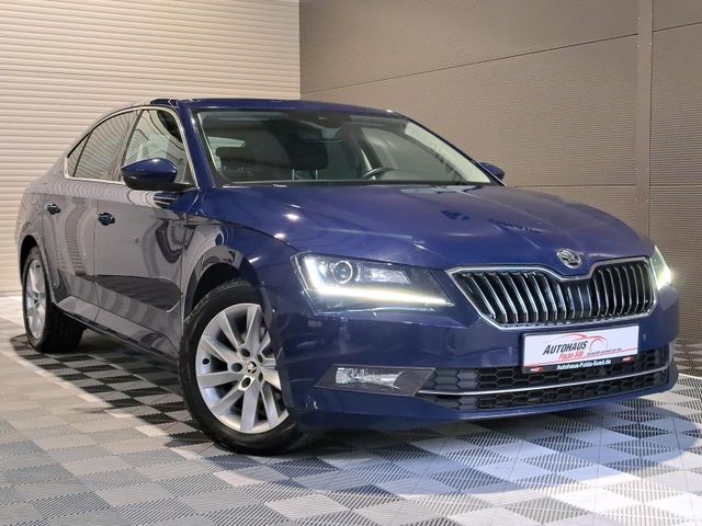 Skoda Superb 2.0 TDI Style°AHK°BiXenon°ACC°Navi°Shzg°